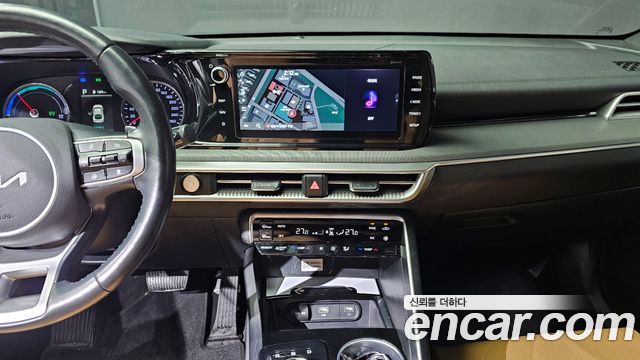 Kia K5 2022 — photo 20