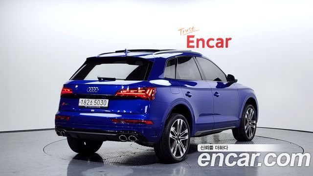 Audi SQ5 2021 — photo 2