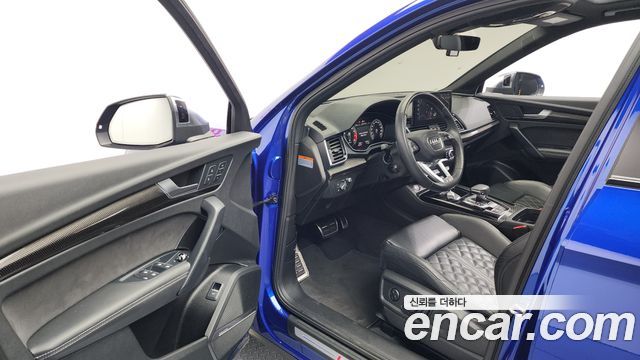 Audi SQ5 2021 — photo 10