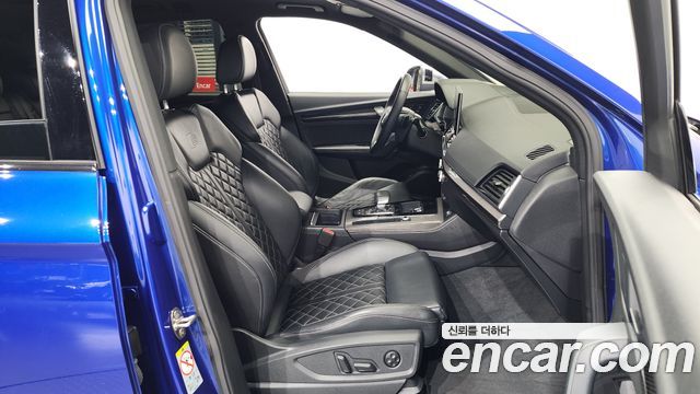 Audi SQ5 2021 — photo 11