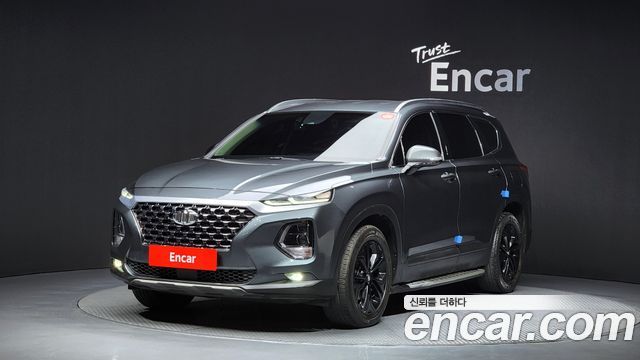 Hyundai Santafe 2019 — photo 1