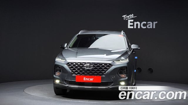 Hyundai Santafe 2019 — photo 3