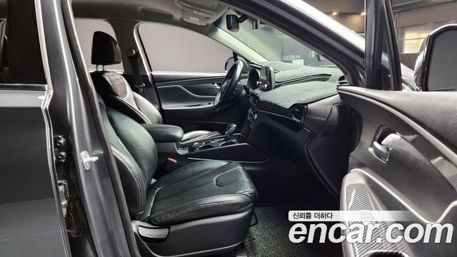 Hyundai Santafe 2019 — photo 10