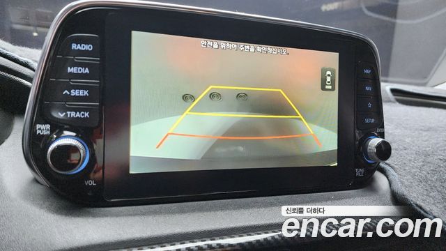 Hyundai Santafe 2019 — photo 15