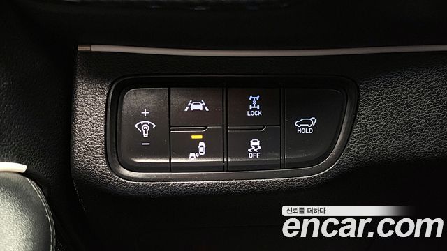 Hyundai Santafe 2019 — photo 17