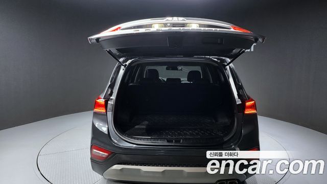 Hyundai Santafe 2019 — photo 20