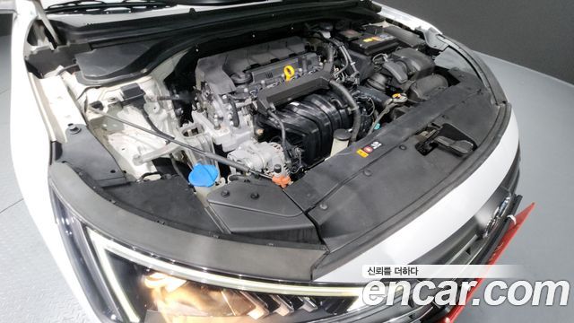 Hyundai AVANTE 2020 — photo 6