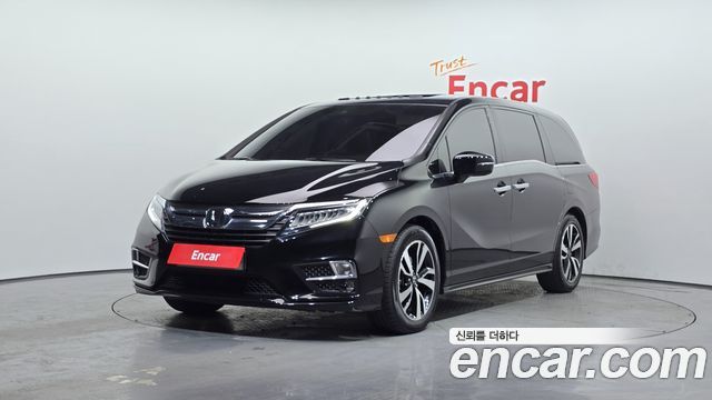 Honda Odyssey 2019 — photo 1