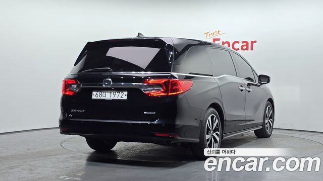 Honda Odyssey 2019 — photo 2
