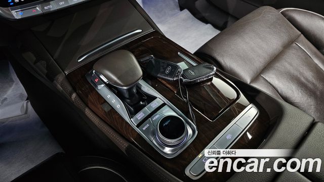 Kia K9 2019 — photo 9