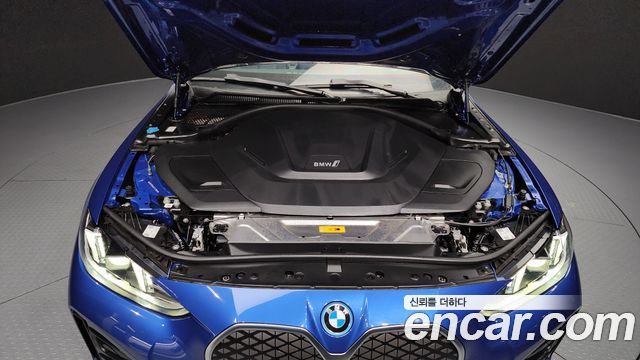 BMW i4 2025 — photo 6
