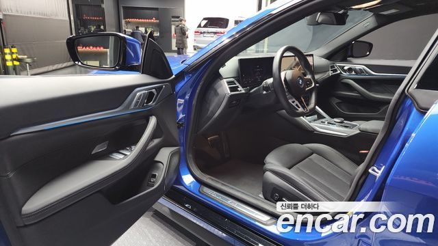 BMW i4 2025 — photo 10