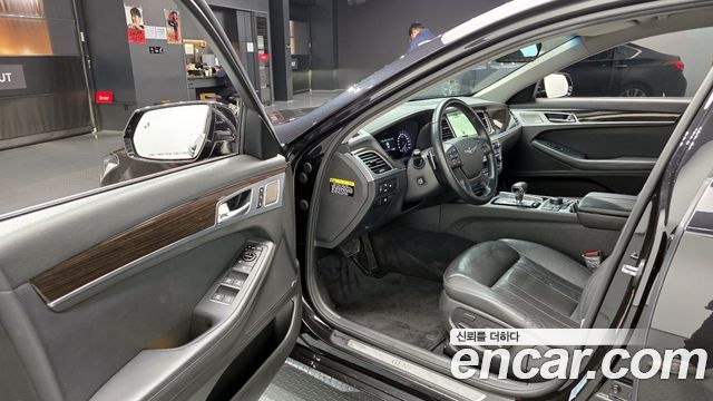 Genesis G80 2018 — photo 11