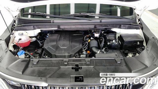 Kia Canival 2023 — photo 6