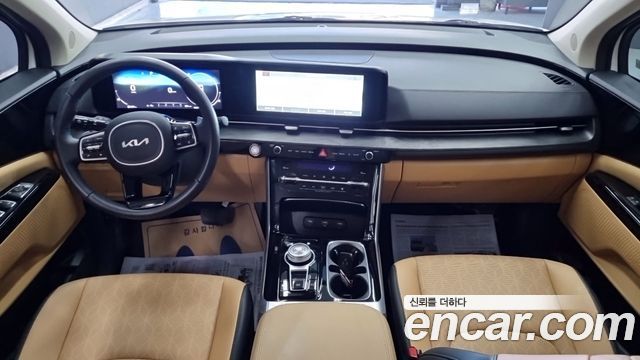 Kia Canival 2023 — photo 7