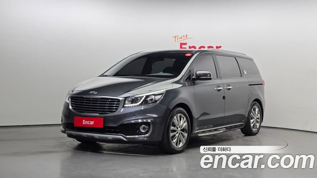 Kia Canival 2016 — photo 1