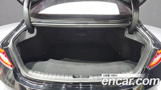 Hyundai Grandeur 2018 — photo 20