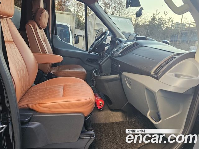 Ford Transit 2017 — photo 5