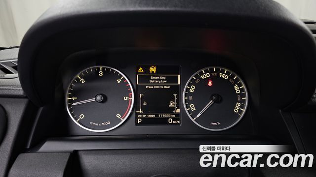Land Rover Discovery 2014 — photo 8