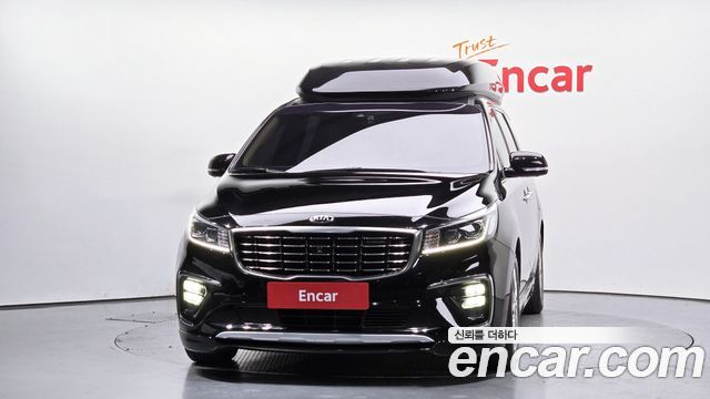Kia Canival 2019 — photo 3