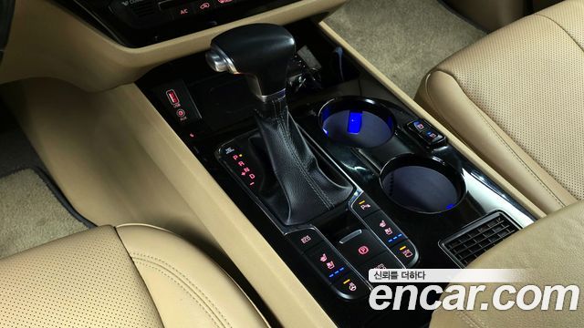 Kia Canival 2019 — photo 9