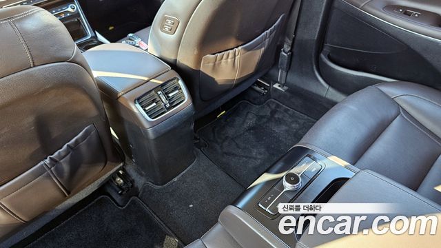 Hyundai Grandeur 2017 — photo 20