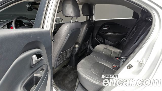 Kia pride 2012 — photo 12