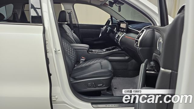 Kia Sorento 2023 — photo 11