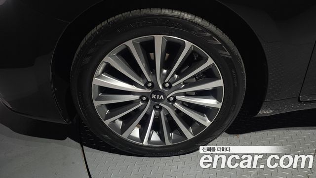 Kia K7 2019 — photo 5