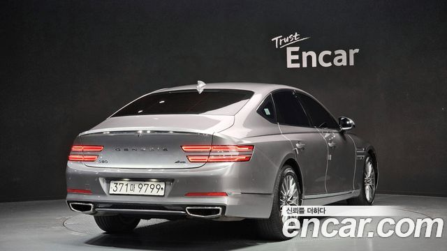 Genesis G80 2022 — photo 2