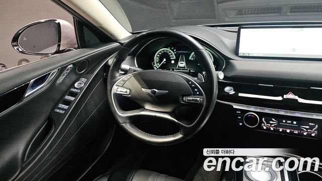 Genesis G80 2022 — photo 13