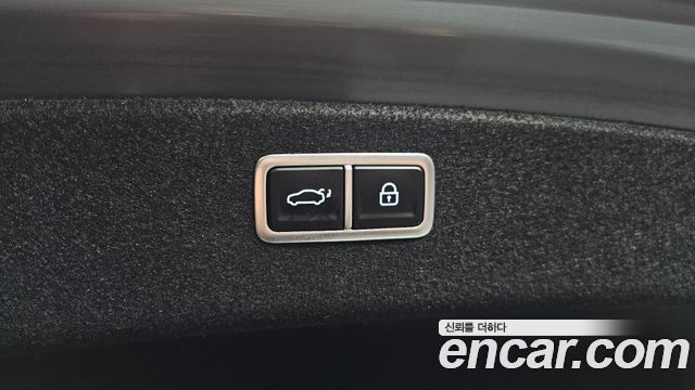 Genesis G80 2022 — photo 16