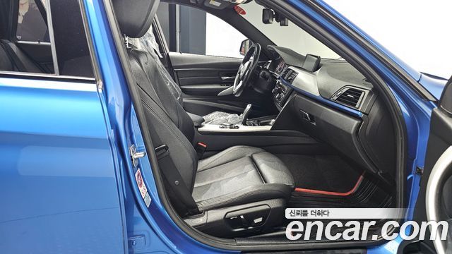 BMW 3-Series 2015 — photo 11