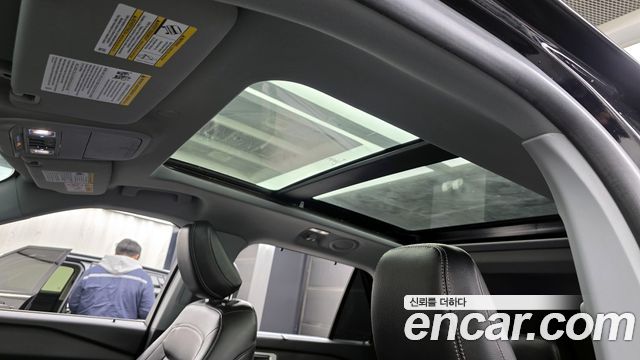 Ford Explorer 2021 — photo 18