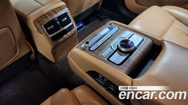 Kia K9 2022 — photo 18