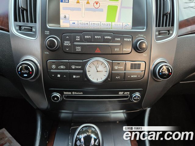 Hyundai Equus 2012 — photo 11