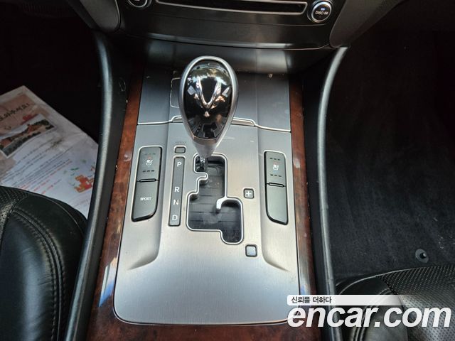 Hyundai Equus 2012 — photo 12