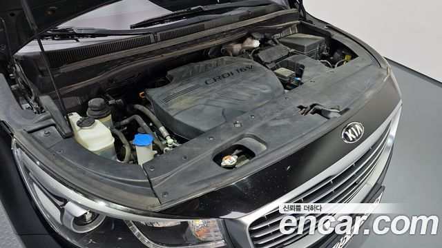 Kia Canival 2016 — photo 6