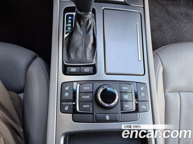Hyundai Genesis 2015 — photo 15