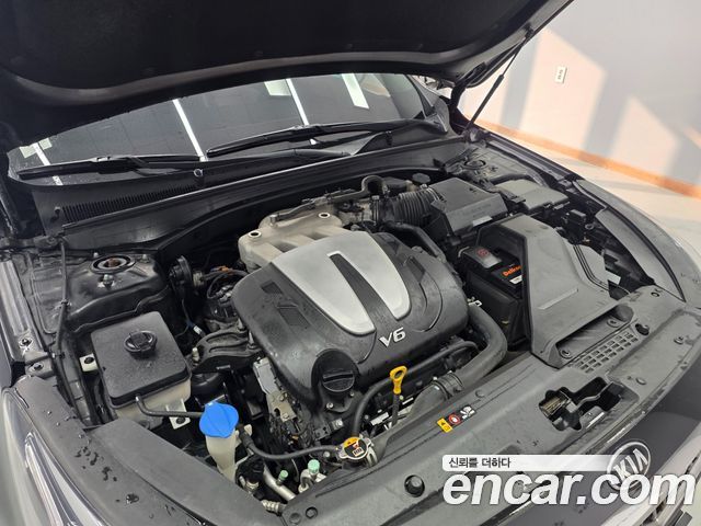 Kia K7 2016 — photo 5