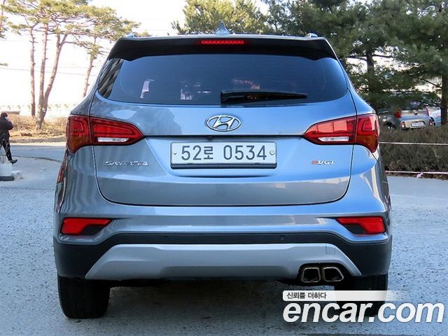 Hyundai Santafe 2016 — photo 4