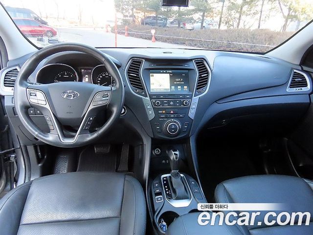 Hyundai Santafe 2016 — photo 7