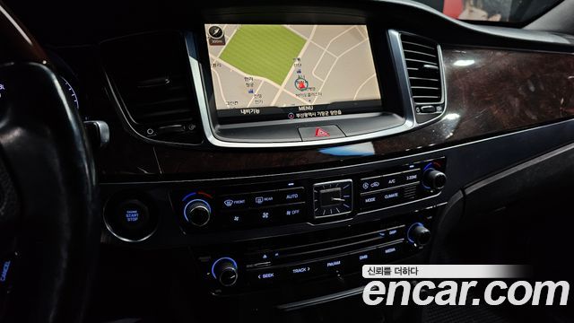 Hyundai Equus 2015 — photo 17