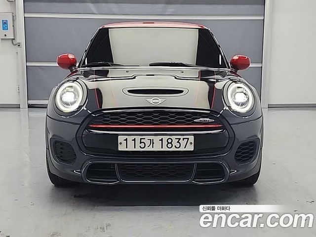 Mini Cooper 2020 — photo 2