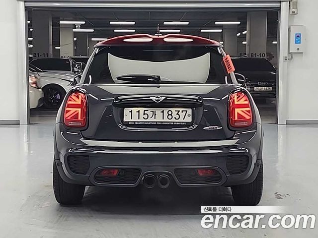 Mini Cooper 2020 — photo 3
