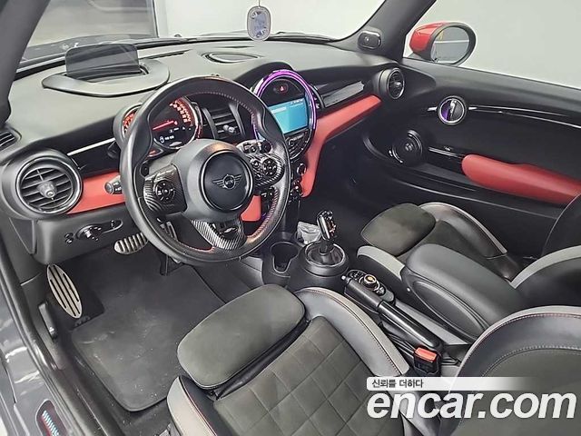 Mini Cooper 2020 — photo 7