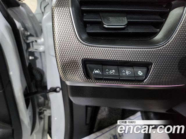 Renault Korea XM3 2024 — photo 9