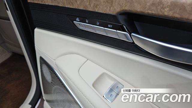 Genesis G90 2021 — photo 18