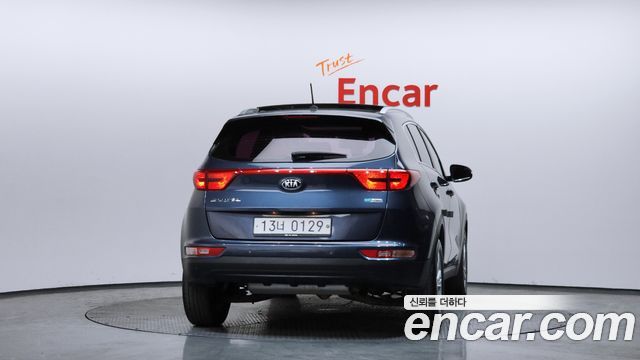 Kia Sportage 2016 — photo 4