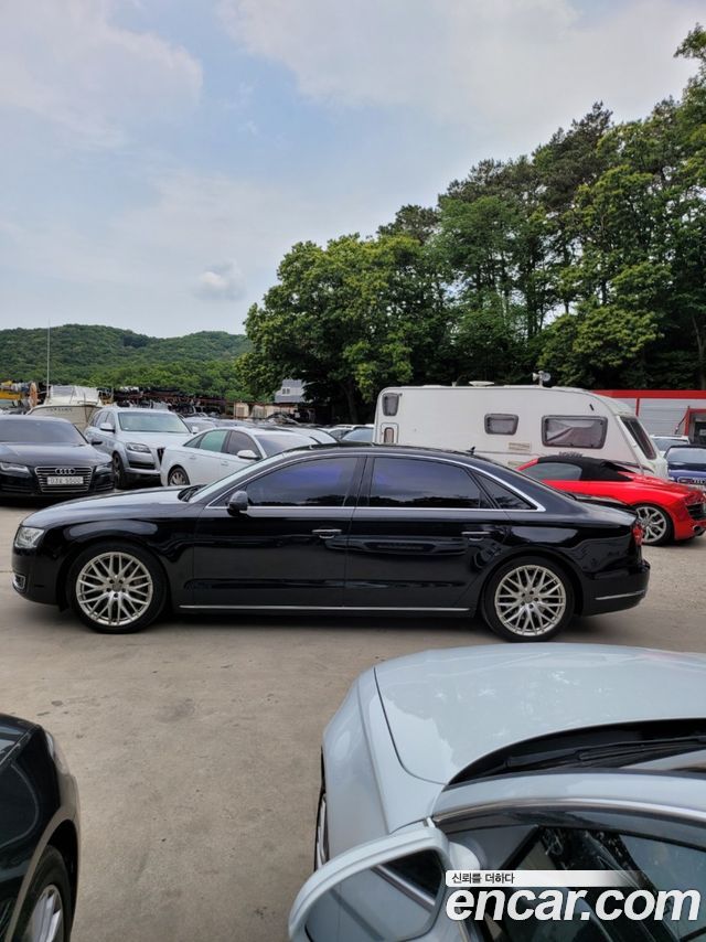 Audi A8 2015 — photo 3